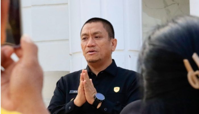Misi Kemanusiaan di Sulteng, Bupati Luwu Timur Kirim Damkar Bantu Padamkan Karhutla di Pendolo Poso