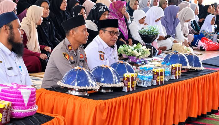 Ponpes Ittihad Al-Ummah Ussu Gelar Maulid Nabi dan Wisuda Tahfidz, Kapolsek Malili Ikut Hadir