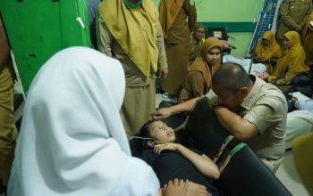 Bupati Irwan Cek Kondisi Puluhan Siswa SMAN 4 Luwu Timur Diduga Keracunan