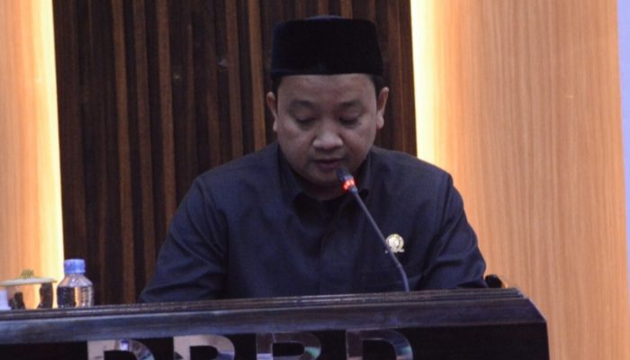 Fraksi PAN DPRD Luwu Timur Soroti Sekolah Rusak di Tawakua