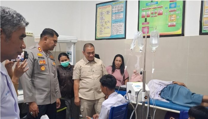 Puluhan Siswa SMAN 4 Luwu Timur Diduga Keracunan, Bupati dan Kapolres Jenguk Korban